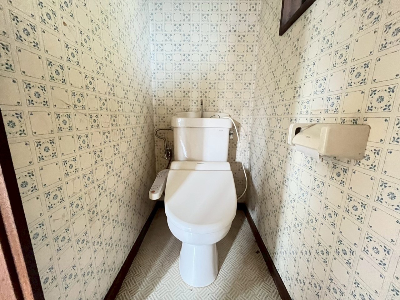 【トイレ】窓もついております♪