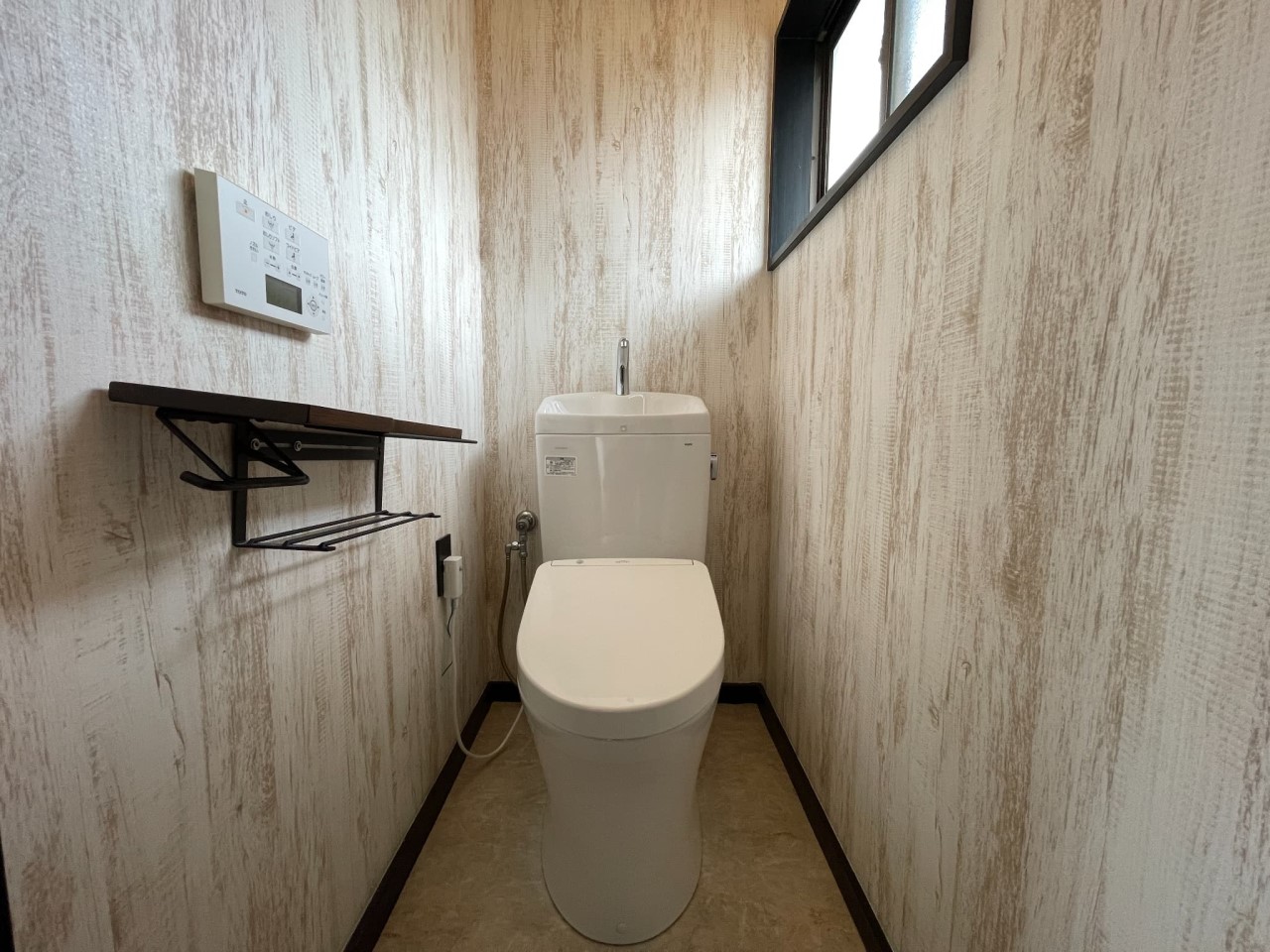 【トイレ】落ち着いた雰囲気のあるトイレです♪