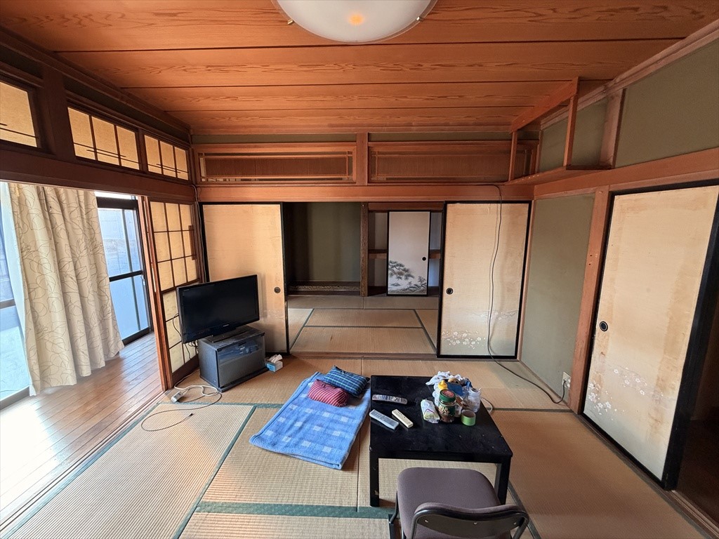 【和室】ご家族でくつろげるお部屋です♪