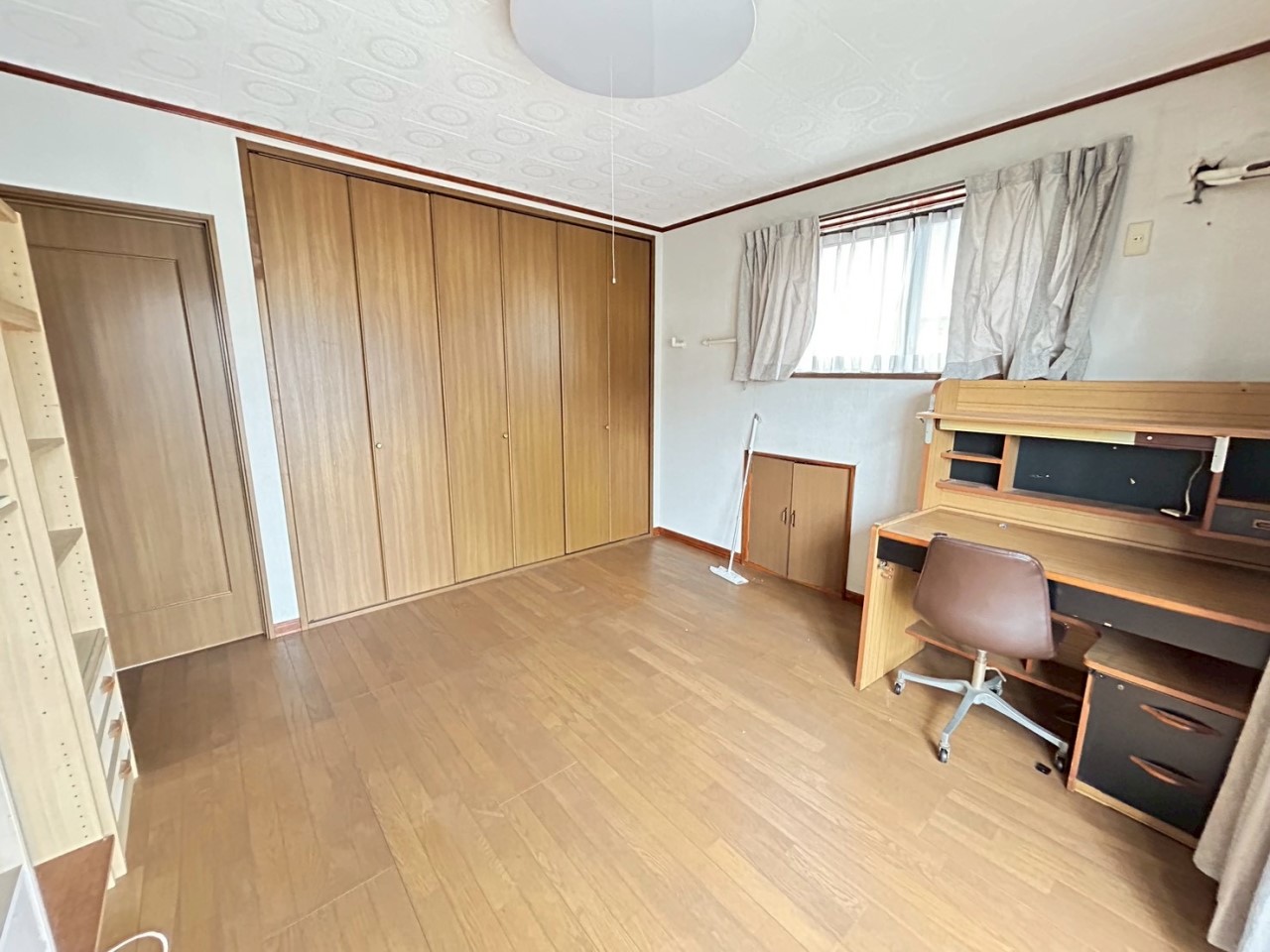 【洋室】全居室に収納がございます♪