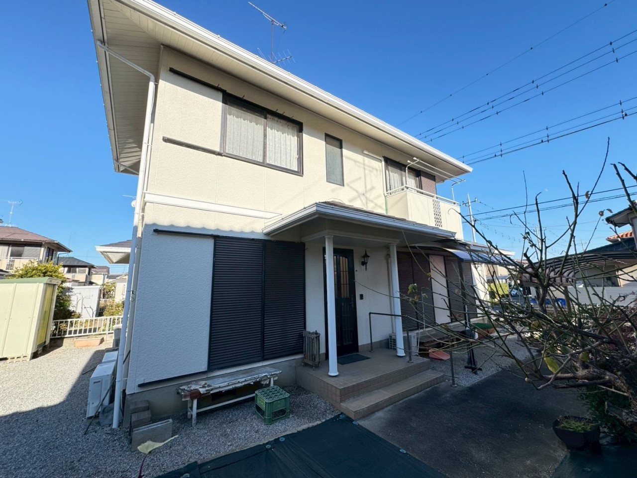 スーパーやコンビニまで徒歩圏内の立地です♪