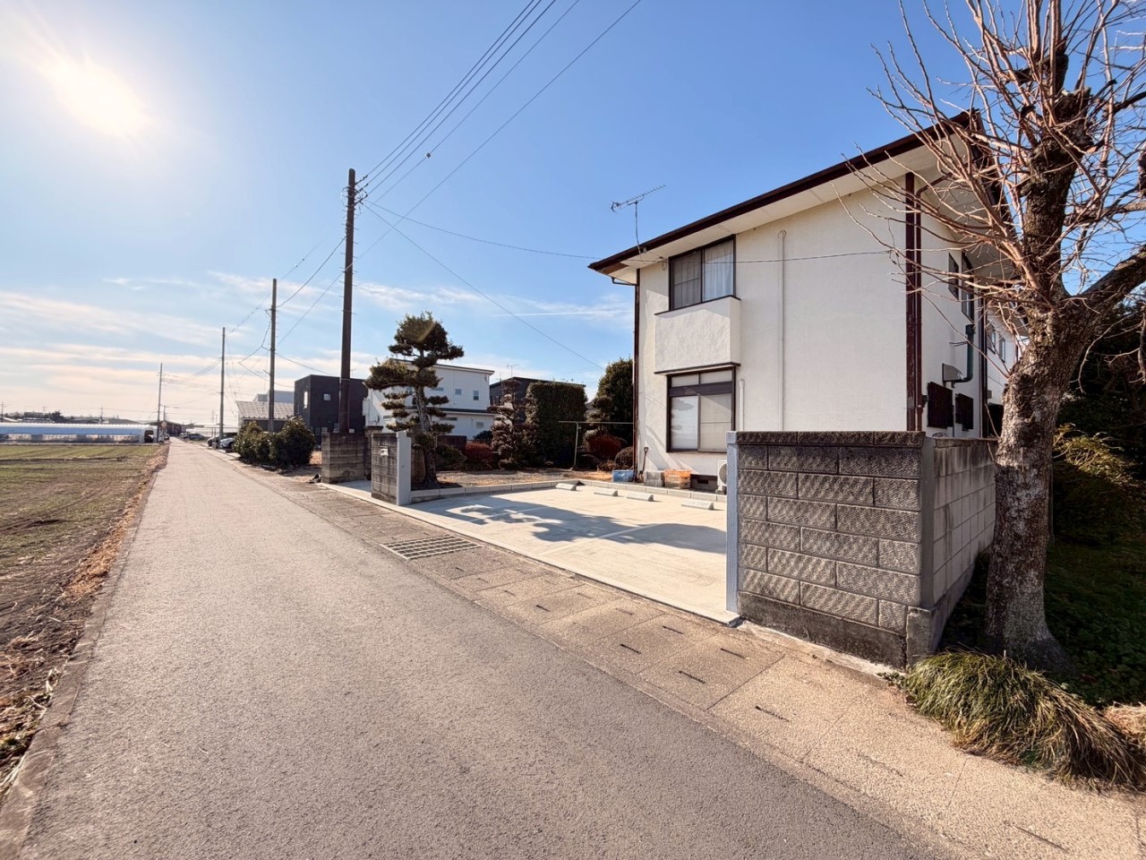 【外観】開放感のある立地♪