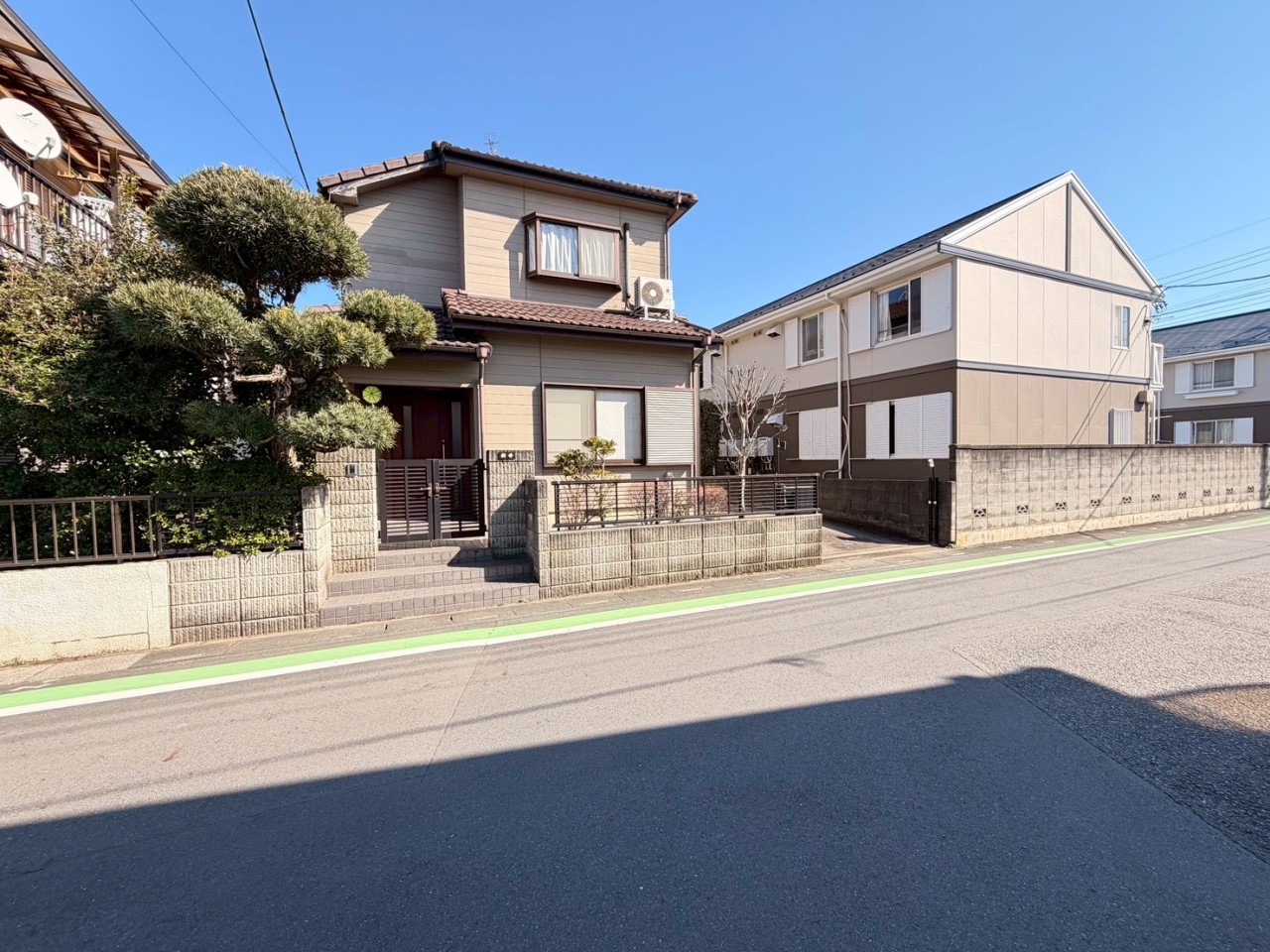 【外観】前所有者の方は綺麗にお使いでした♪