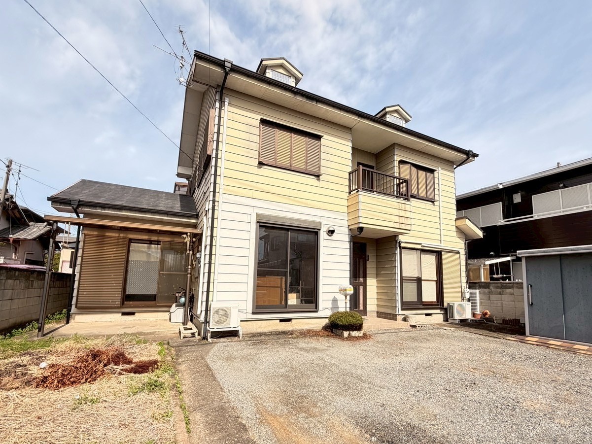 【外観】2台駐車可能です♪