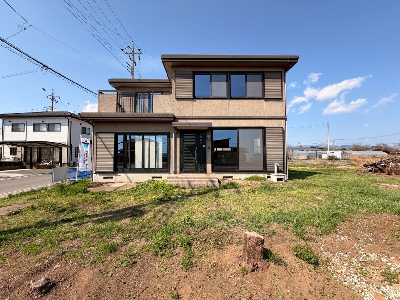 【外観】重厚感のある外観です♪