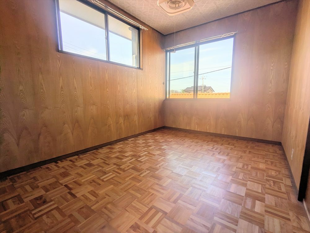 【2階洋室】お子様の遊び部屋や趣味部屋などさまざまな使い方ができます（＾＾）/（2026年4月撮影）