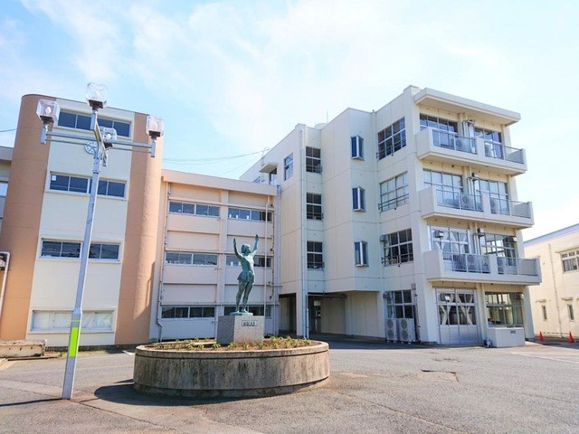 勝田第三中学校(750m)-