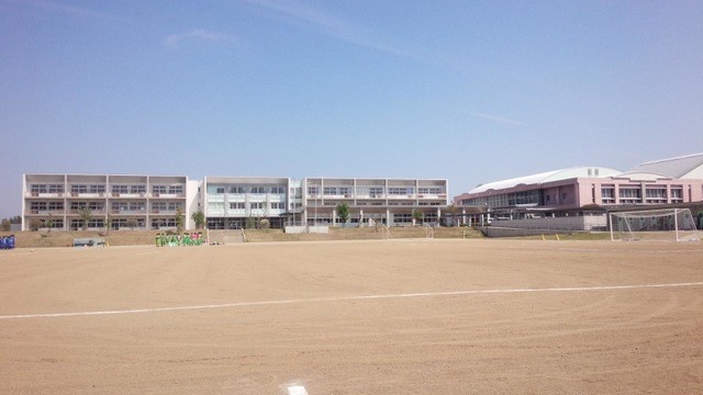 城里町立常北中学校(1800m)-