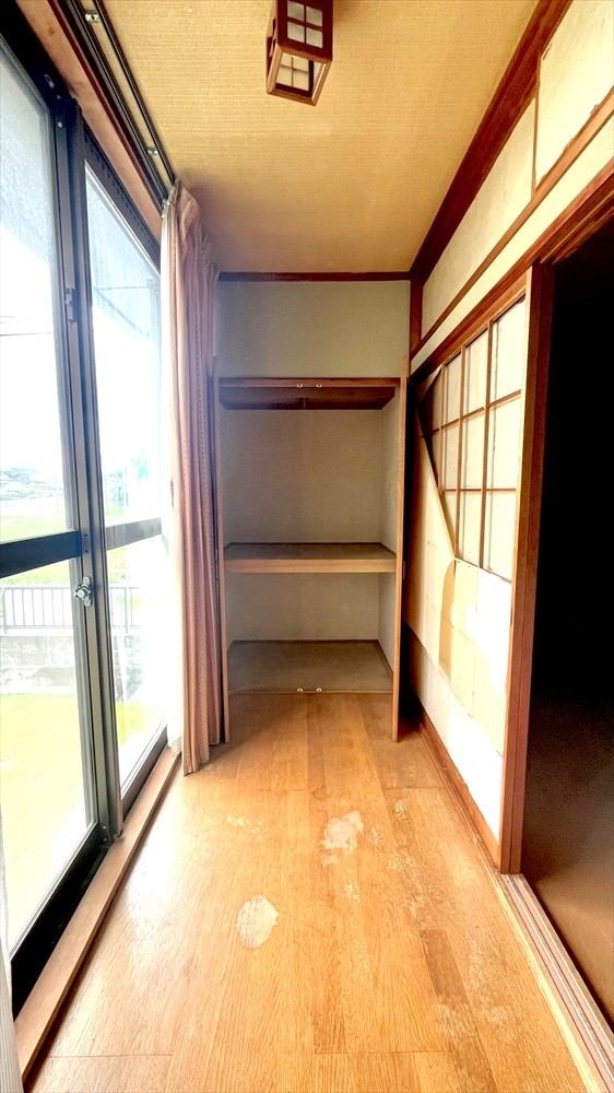 暖かな日差しが差し込む縁側。※2025年6月撮影