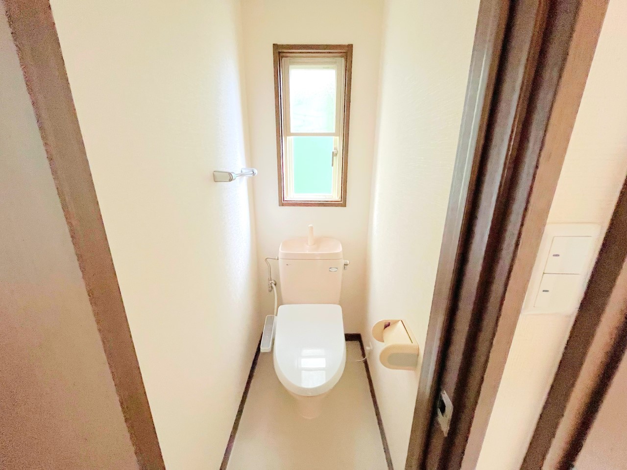 お手入れ簡単なシャワートイレ　※2025年11月撮影