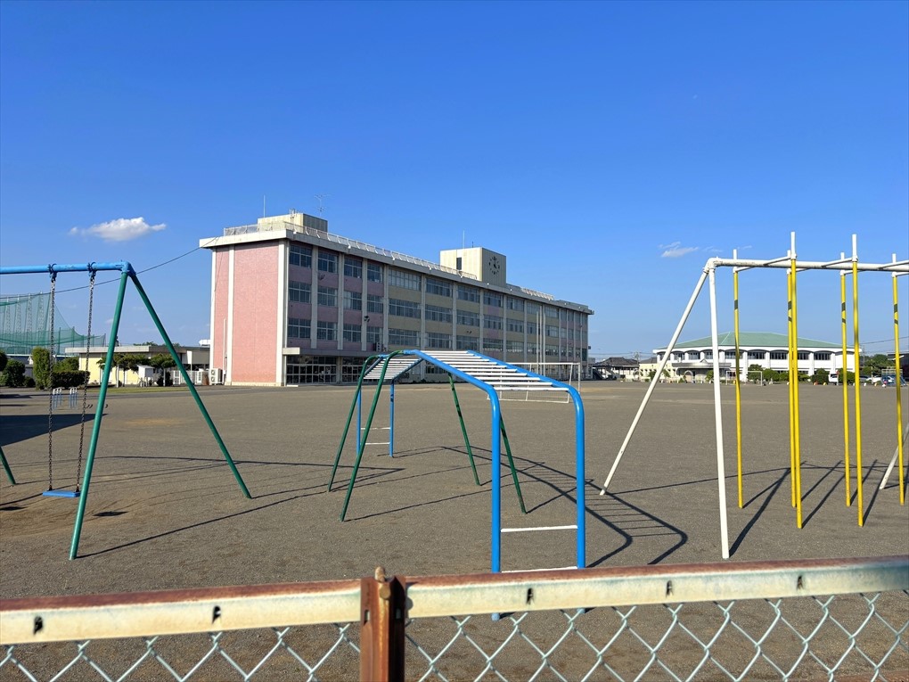 静和小学校(500m)-