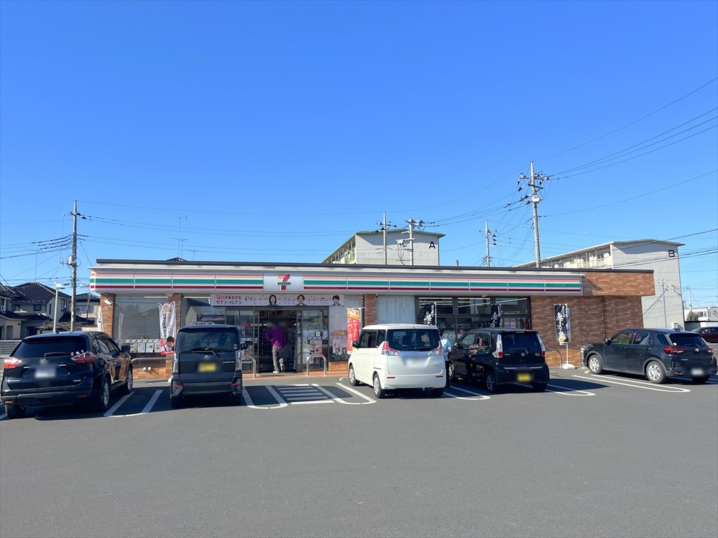 セブンイレブン小山間々田店(500m)-