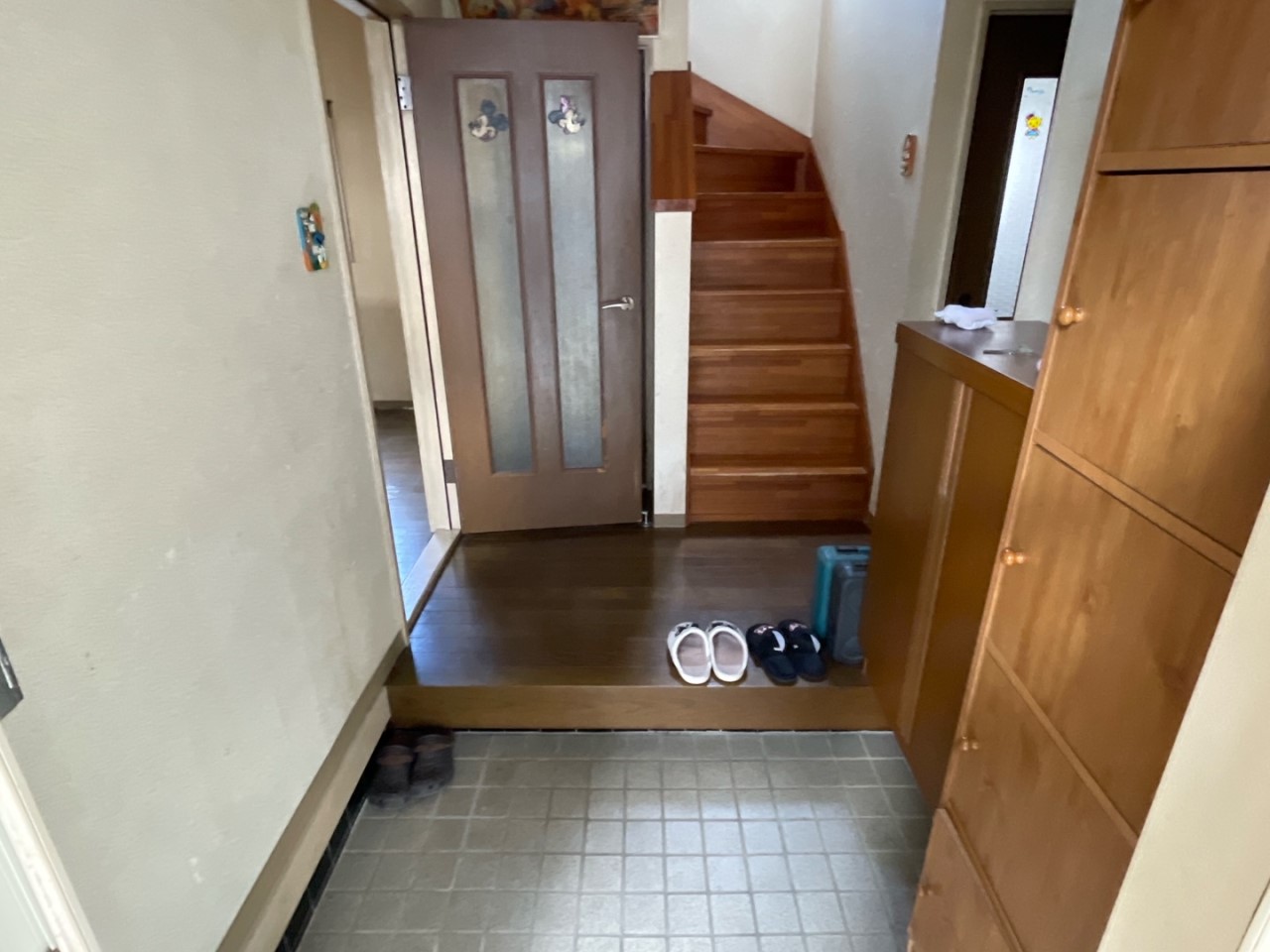 【玄関】※残置物は撤去致します。