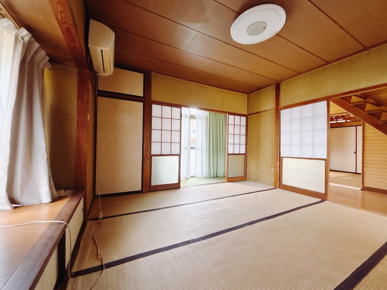 【和室】南東角のお部屋です♪