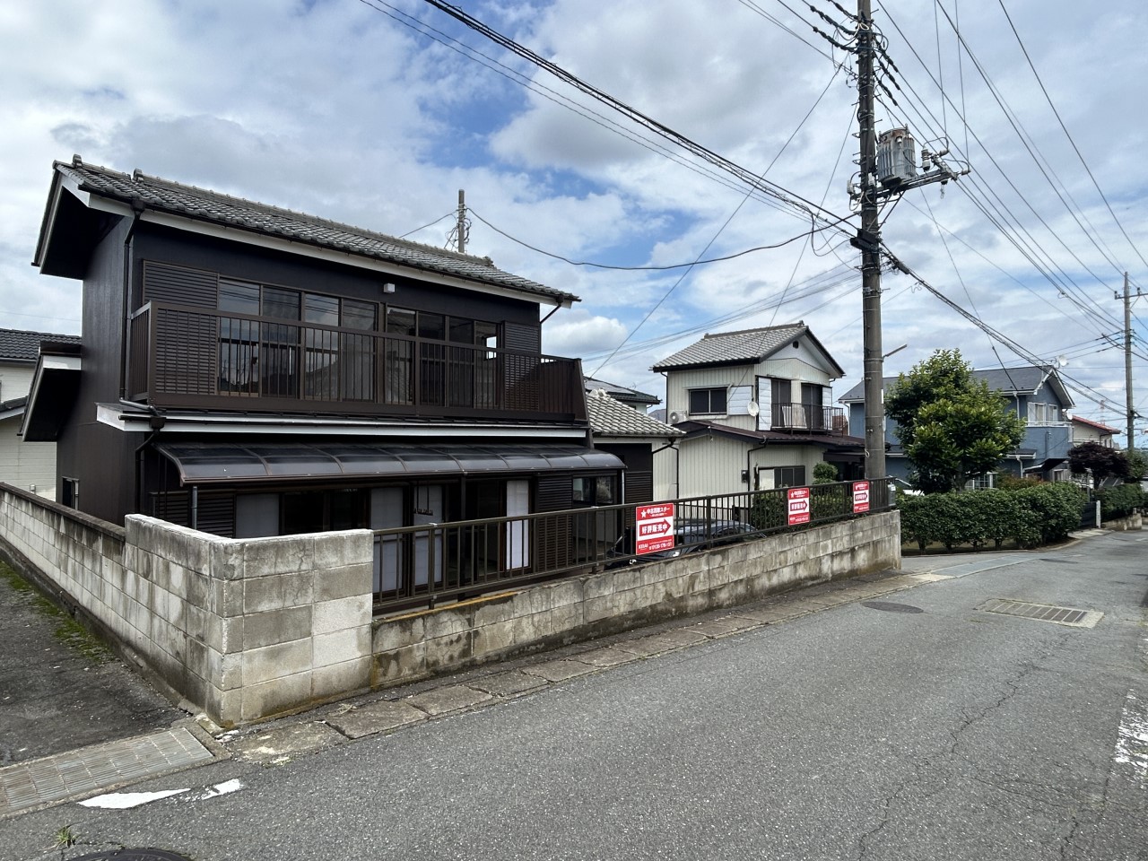 【外観】外壁塗装しました！  ※完成後の写真
