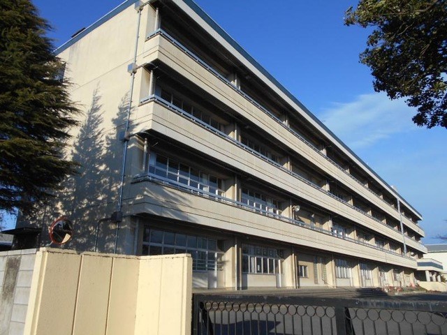太田市立城西中学校(1200m)-徒歩約15分
