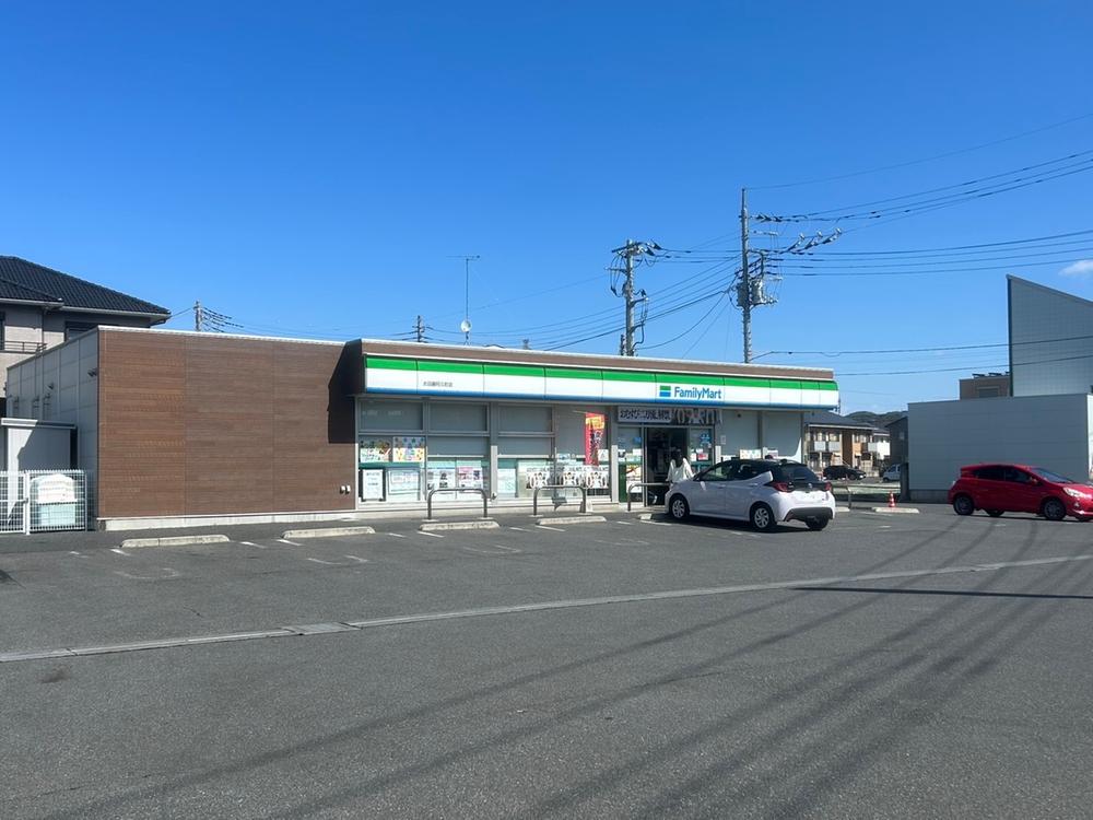 ファミリーマート太田藤阿久町店(1120m)-徒歩約14分