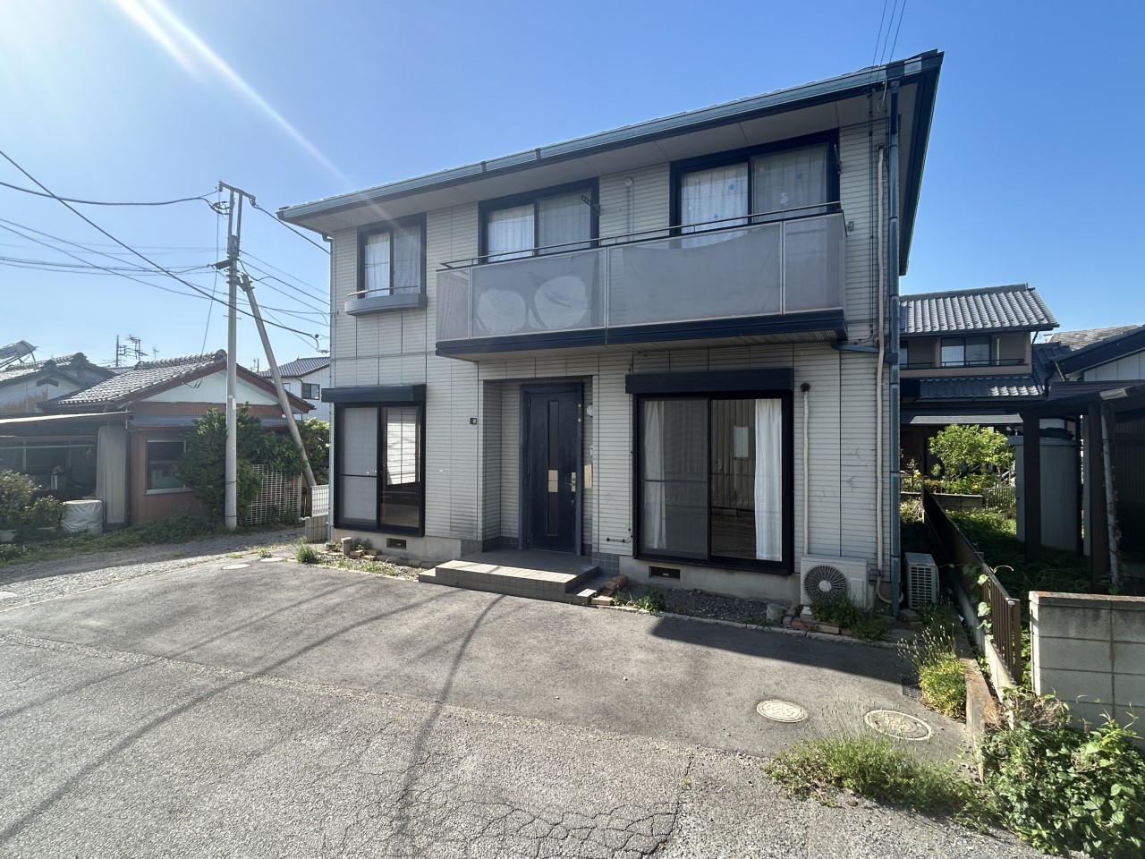 【外観】全居室南向き♪