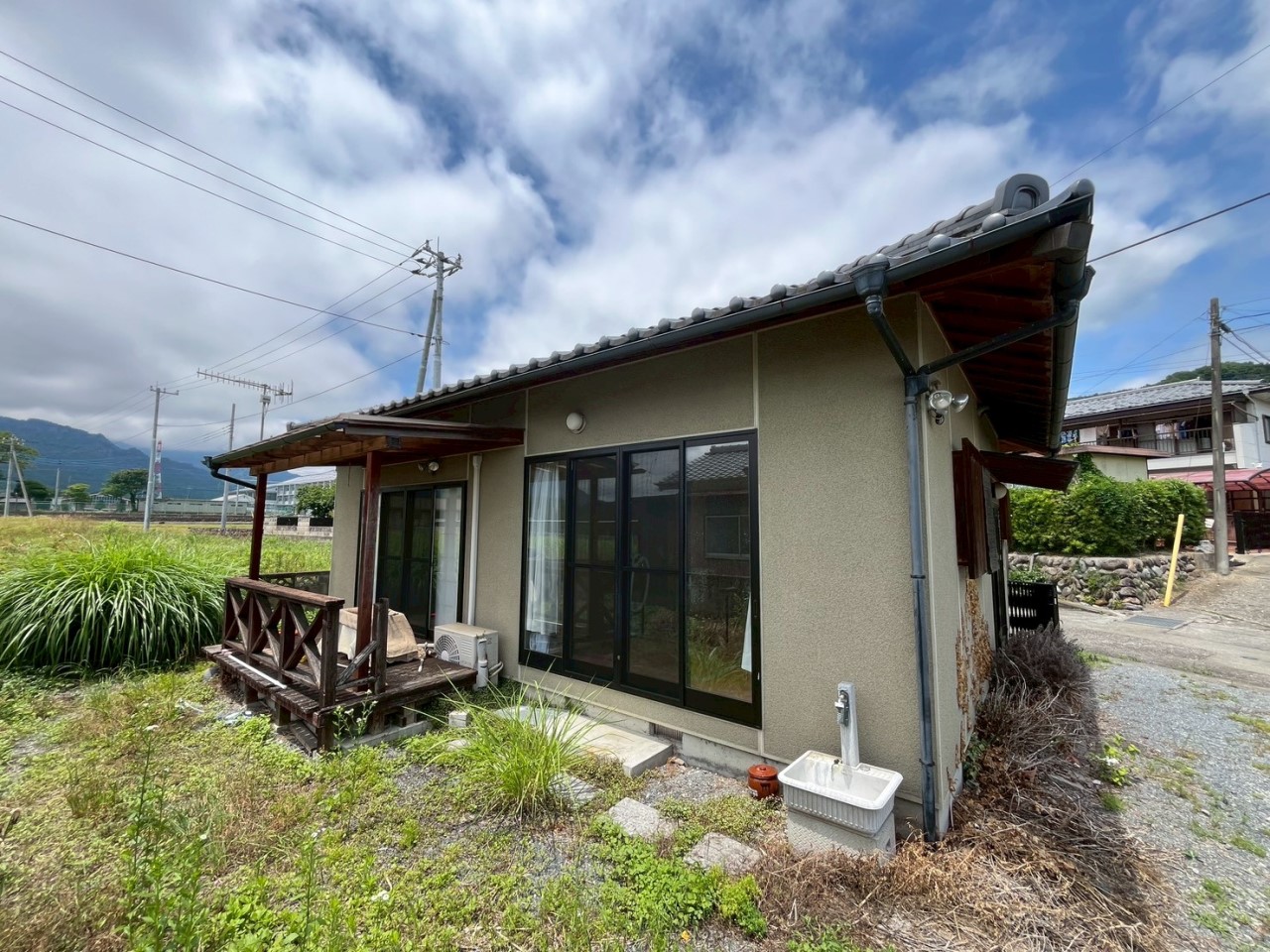 【外観】需要のある平屋住宅。老後も安心してお住まいになれますね♪
