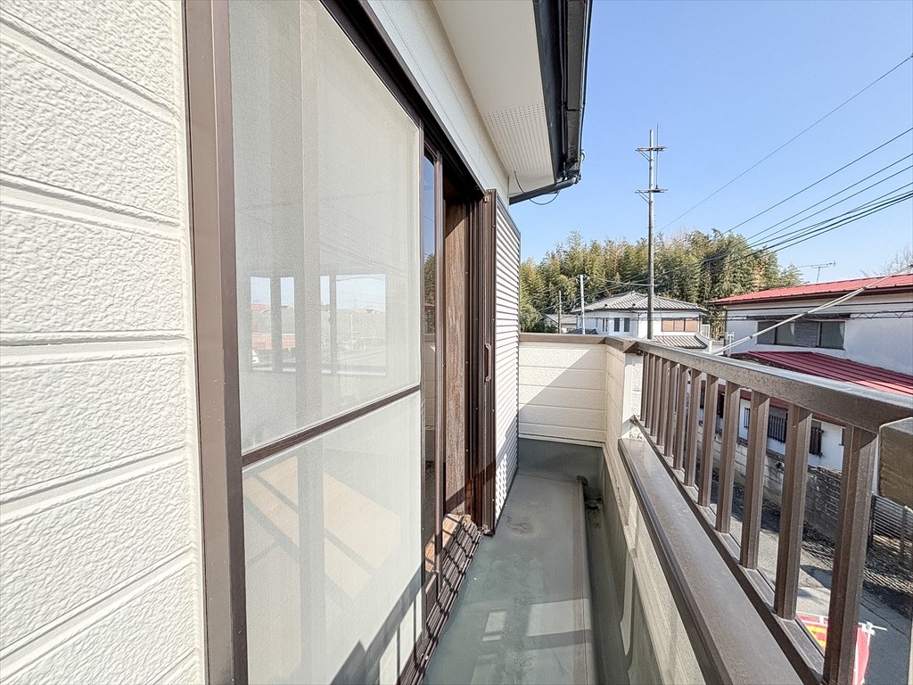 【バルコニー】南向きのバルコニーで日当たり良好です♪（2026年2月撮影）※リフォーム後写真