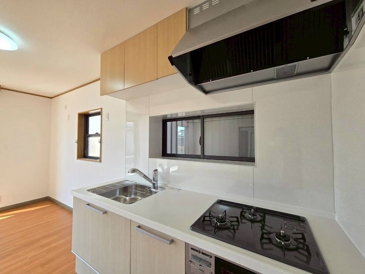 【キッチン】お料理ががしやすい広々キッチンです♪（2026年4月撮影）※リフォーム後写真