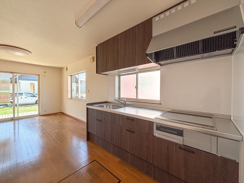 【キッチン】キッチンは令和7年10月に交換済です♪※リフォーム前写真  