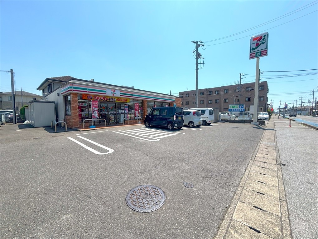 セブンイレブン宇都宮宝木本町店(200m)-ちょっとした買い物をしたいときに便利なコンビニエンスストアです。