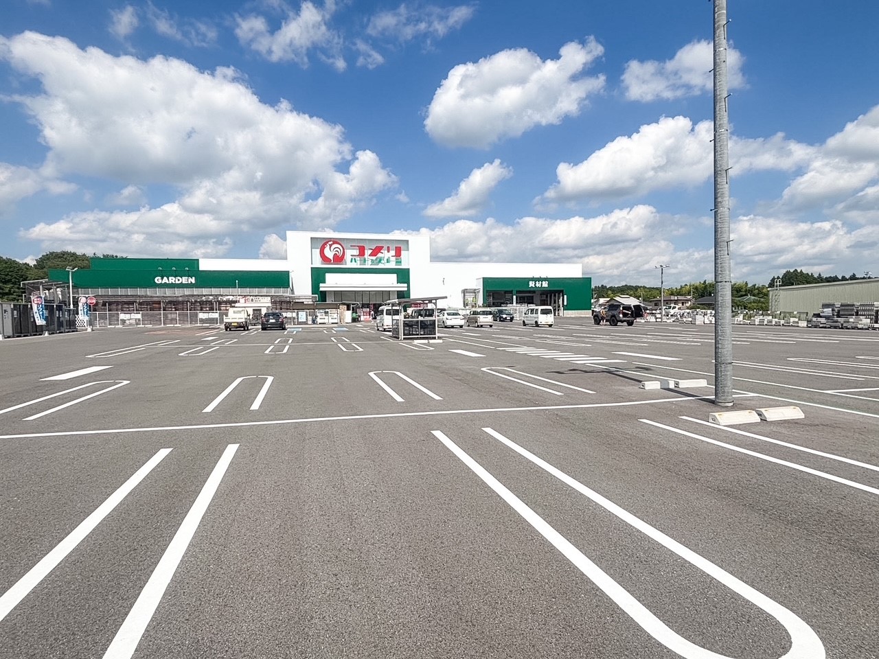 コメリハード＆グリーン今市大沢店(4300m)-
