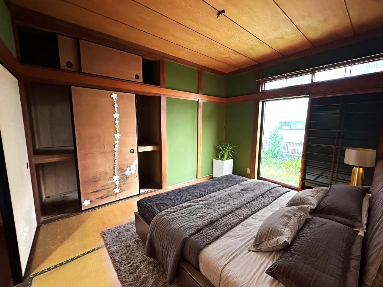 ※写真は一部CG加工されています。現況写真に家具を合成しております。※実際には家具付きではありません。※家具は価格に含まれません。