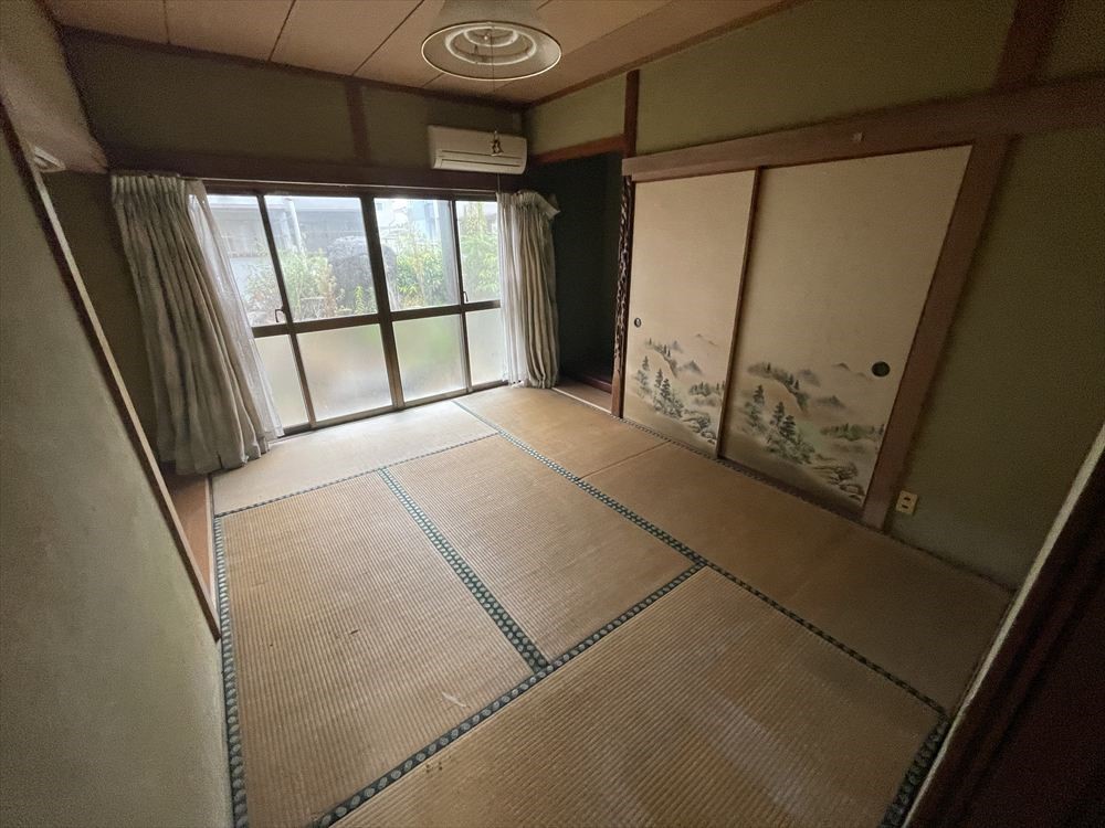 ※リフォーム前の写真です。２０２５年８月撮影