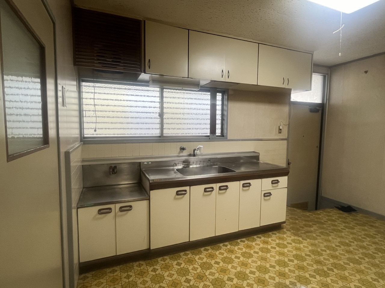 【キッチン】※現況販売となります。（2026年2月撮影）