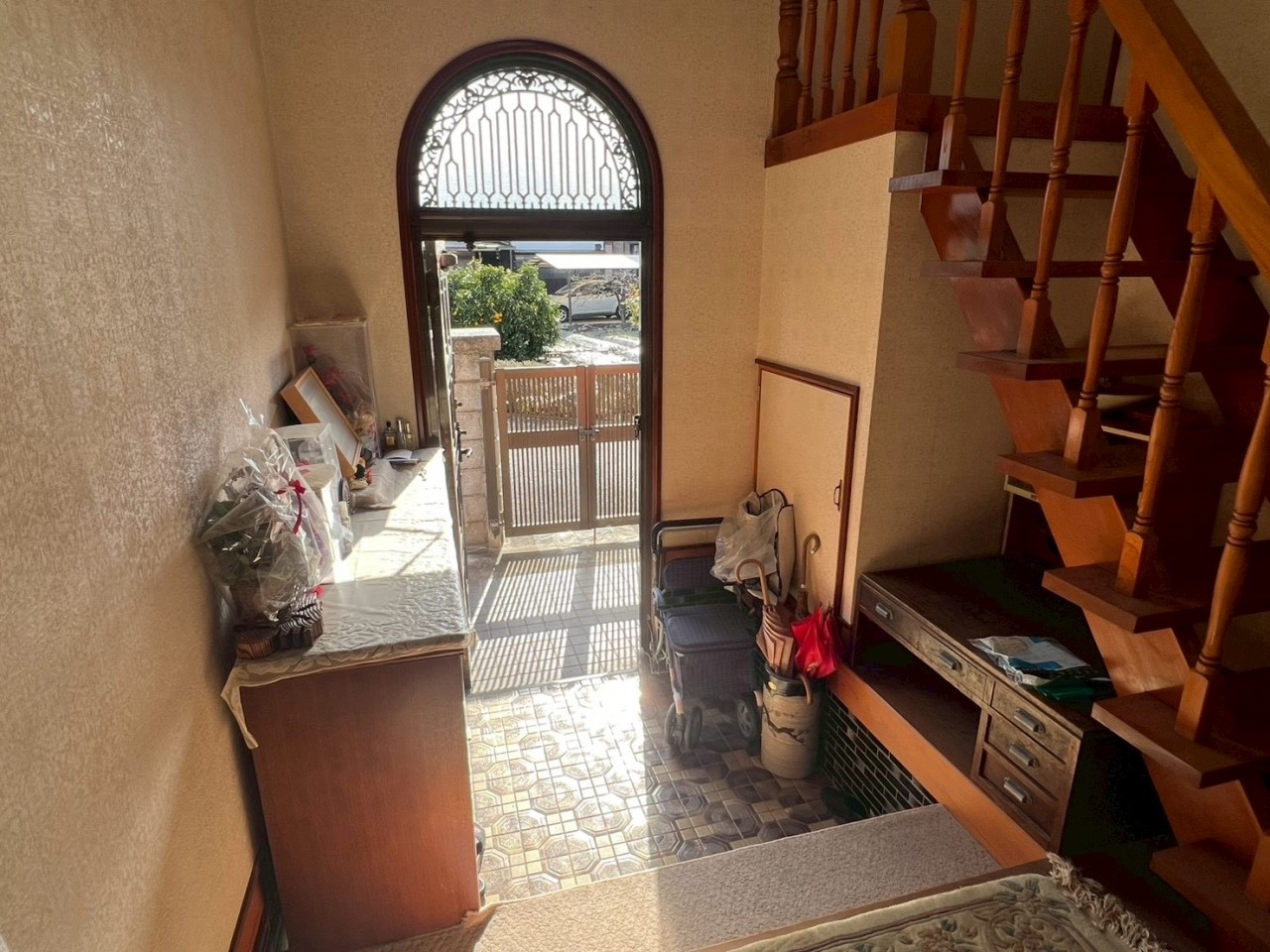 【玄関】※リフォーム前の写真です（2026年1月撮影）