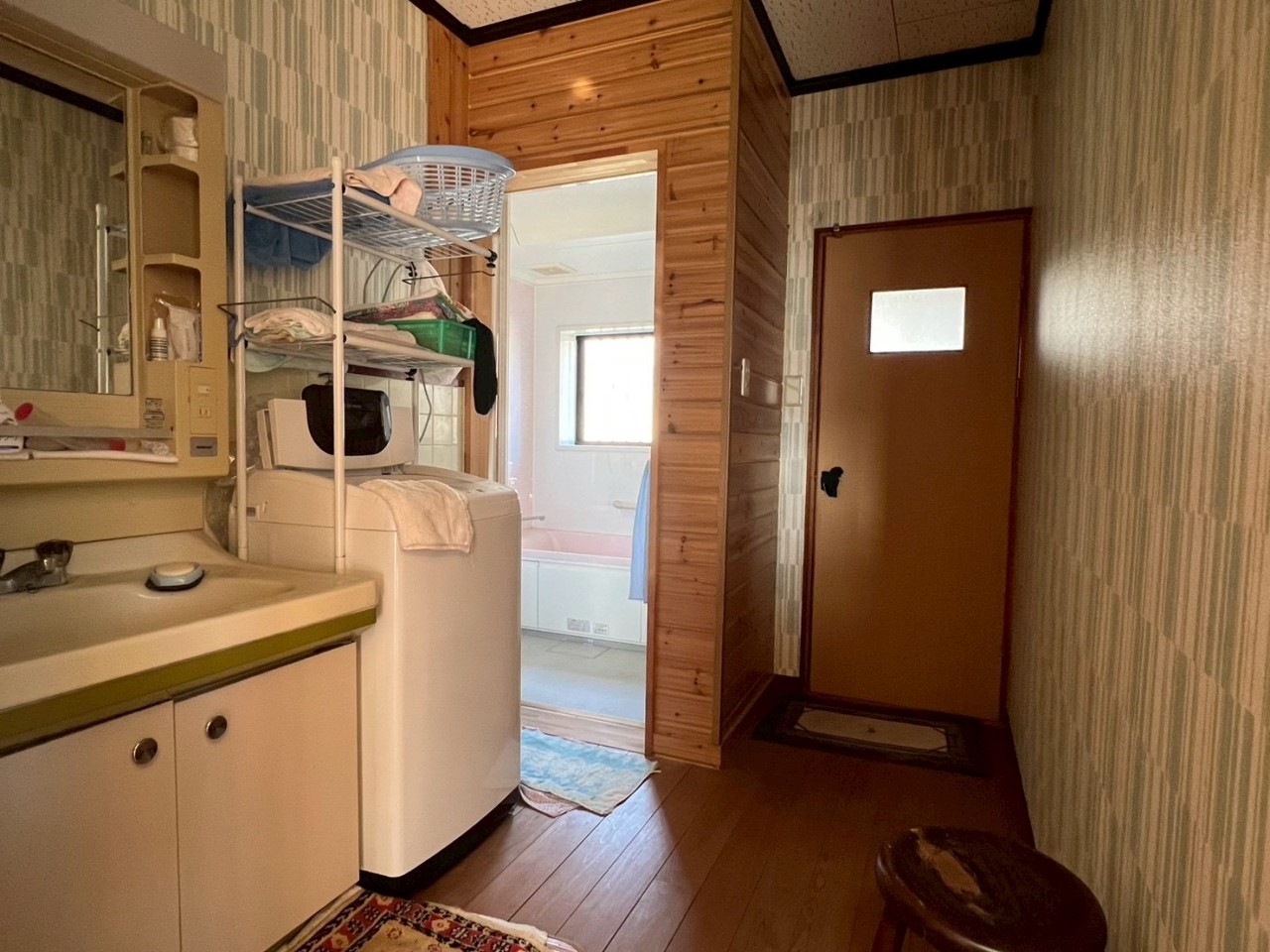 【洗面脱衣室】※リフォーム前の写真です（2026年1月撮影）