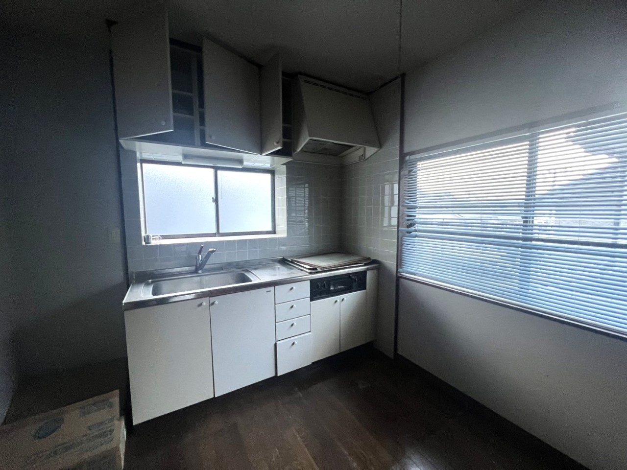 【２Fキッチン】※リフォーム前の写真です（2026年3月撮影）