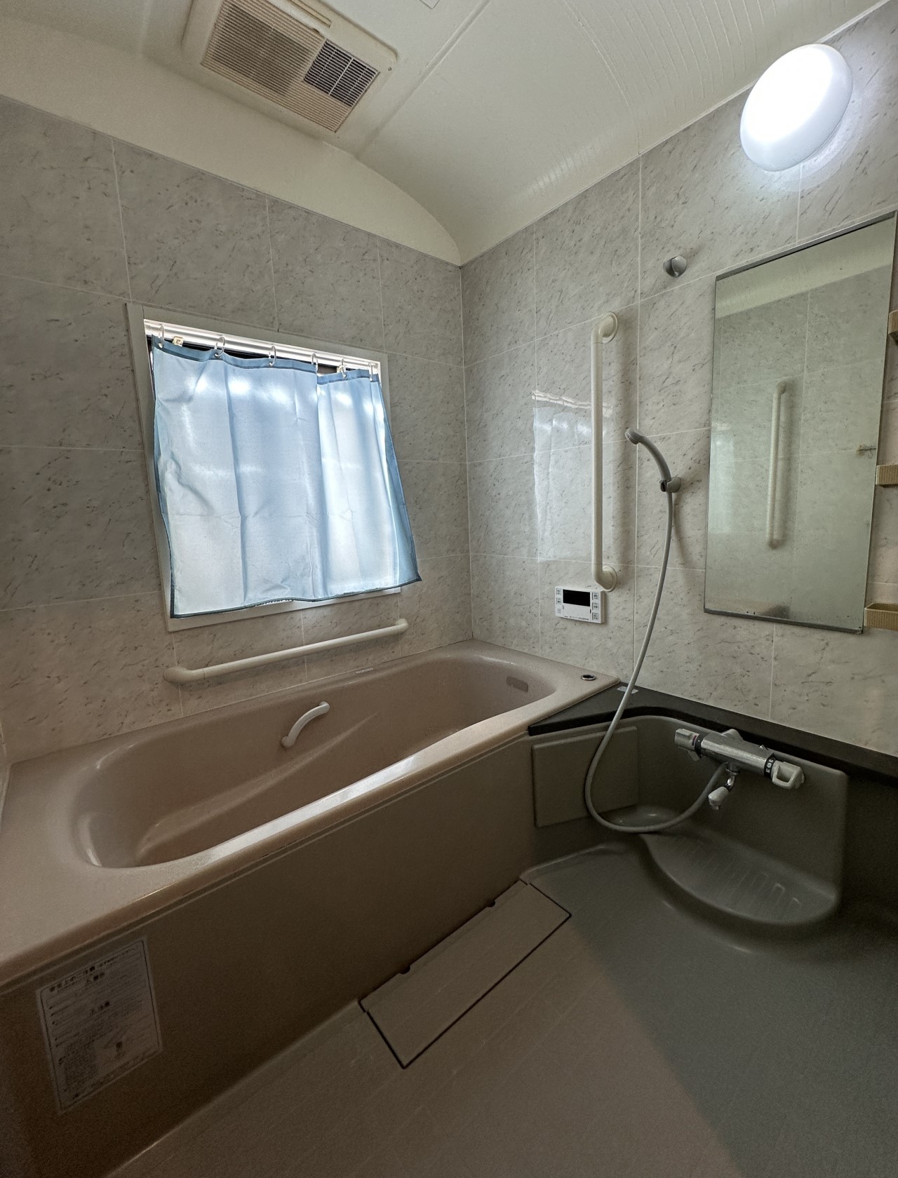 【浴室】※現況販売となります。（２０２６年３月撮影）