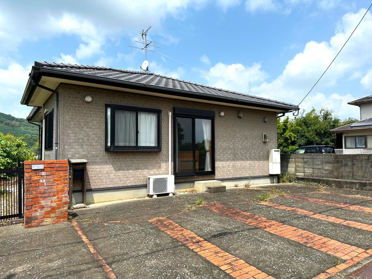 平屋物件が登場♪現地案内会開催中です！！現地外観（2025年７月撮影）
