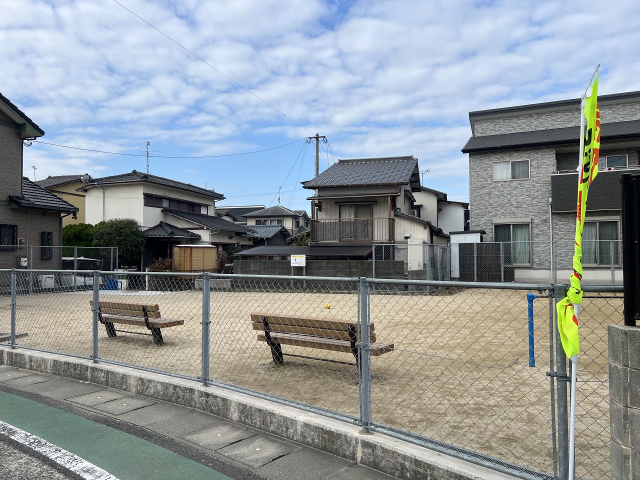 湯川新町一丁目北公園(350m)-