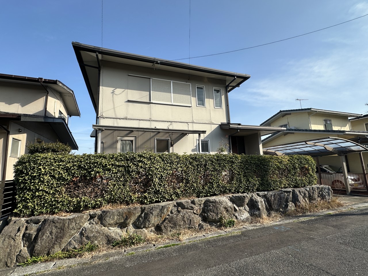 【現地外観】※リフォーム前の写真です（２０２６年４月撮影）