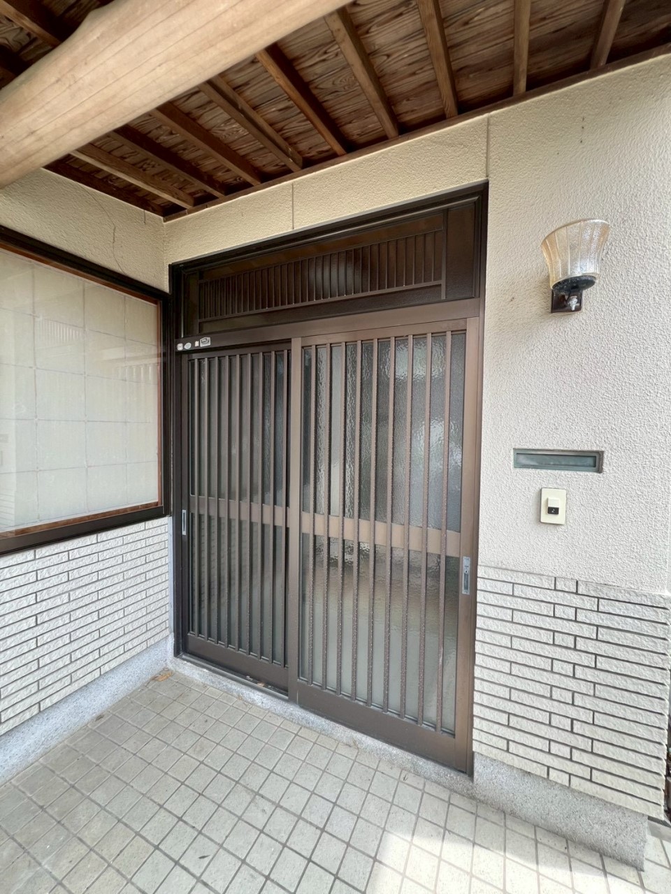 【外観】※リフォーム前の写真です（2026年5月撮影）