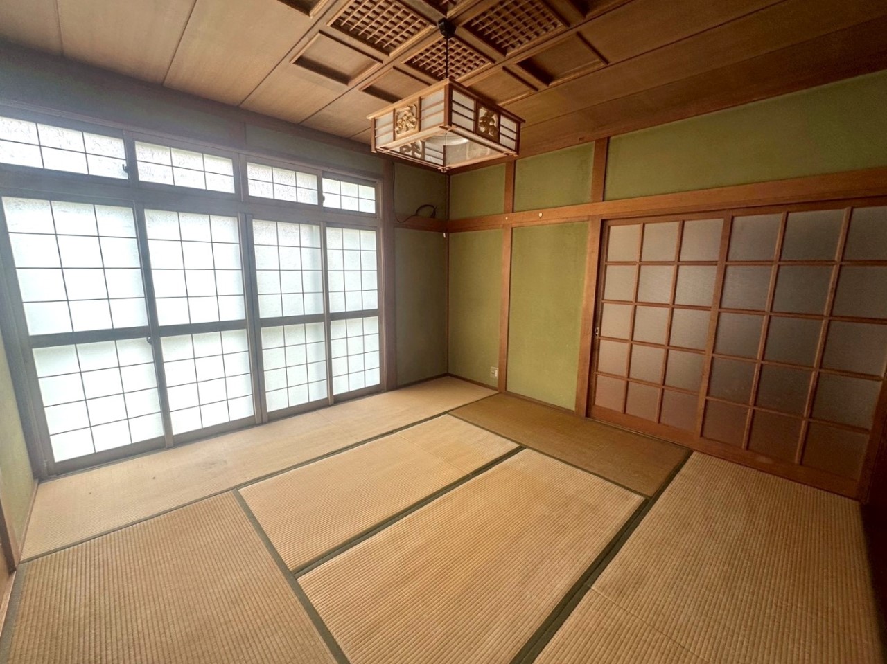 【和室】横にもなれる和室は、みんながほっと一息つける空間♪