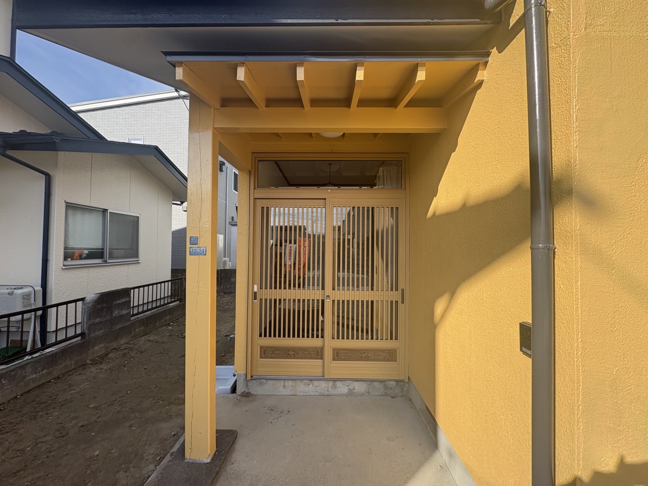 ＊2025年12月撮影｜外観