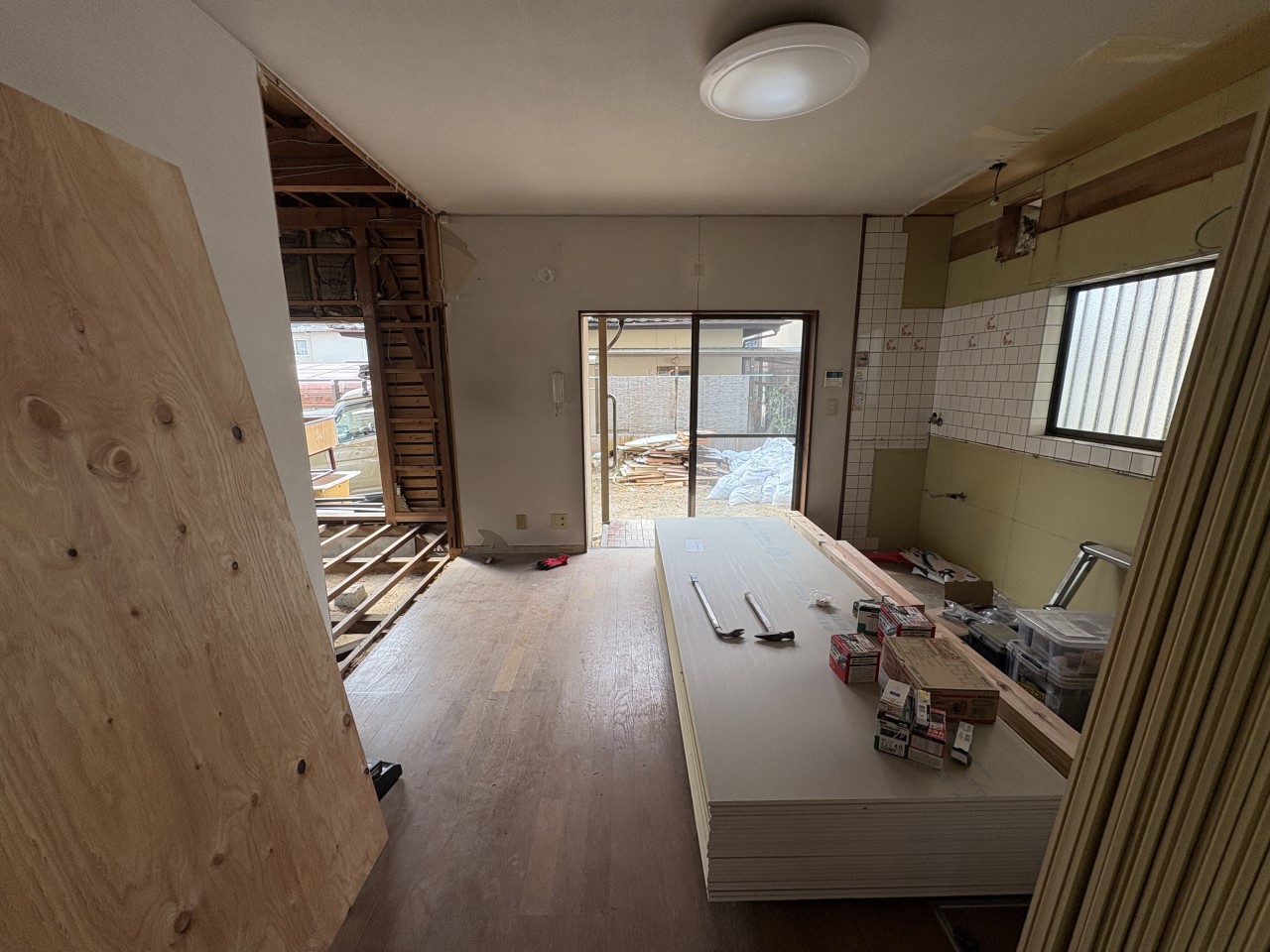 【キッチン】※リフォーム中の写真です。（2026年1月撮影）