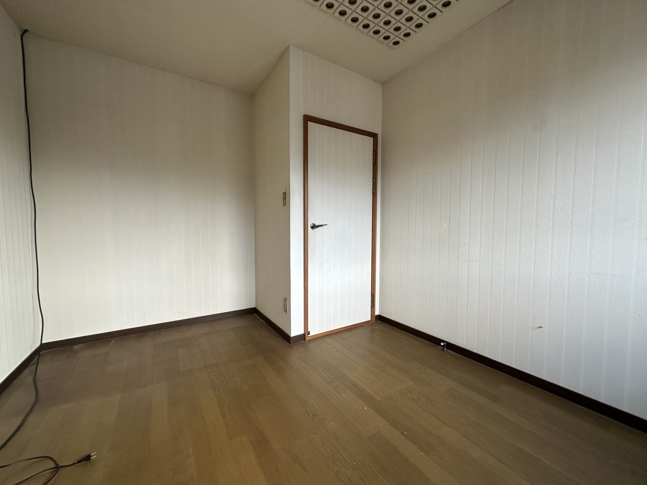 【２F洋室】子供部屋にぴったりの２F洋室♪※現況販売となります。（2026年2月撮影）