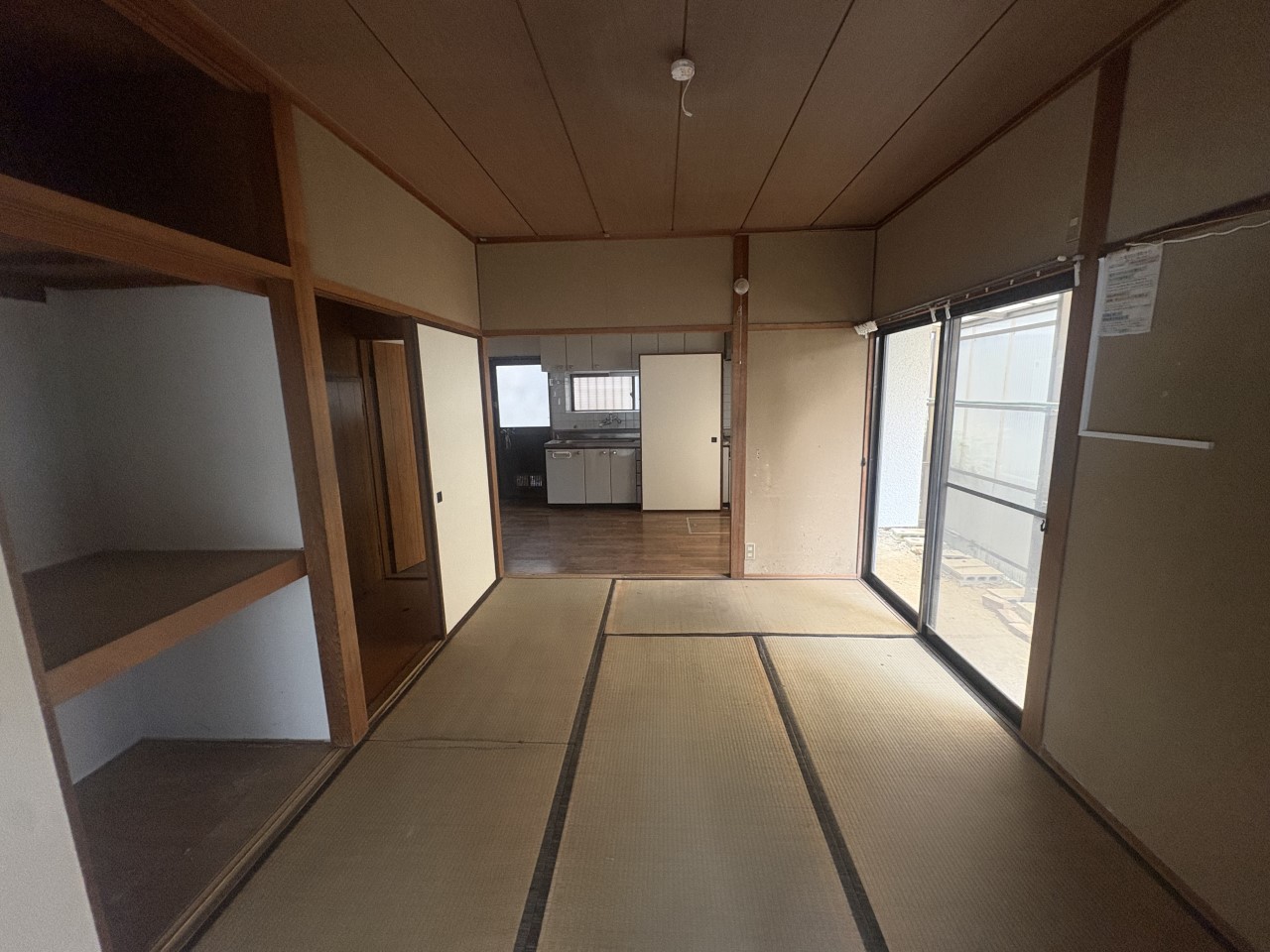 【１F和室】※洋室に変更予定の和室です　※リフォーム前の写真です。（2026年2月撮影）