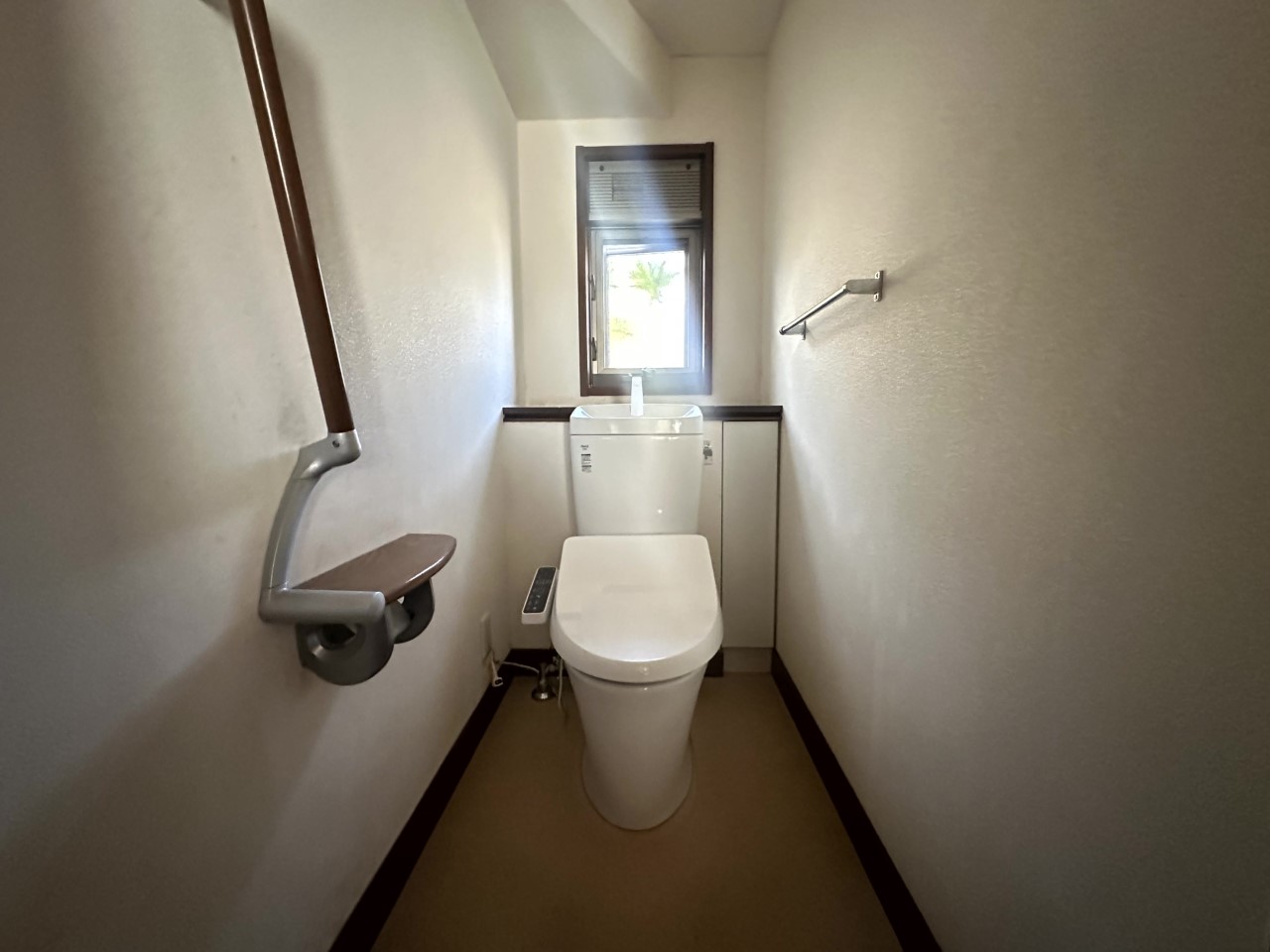 【1Fトイレ】現況販売となります。（2026年２月撮影）