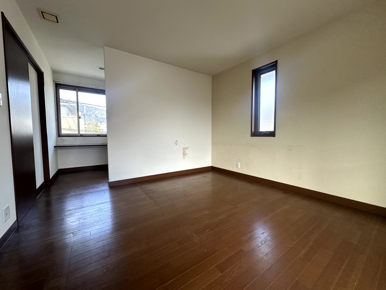 【２F洋室】現況販売となります。（2026年２月撮影）