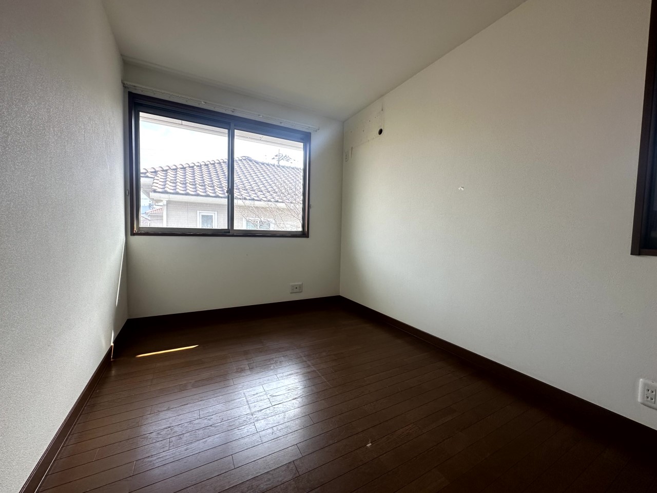 【２F洋室】現況販売となります。（2026年２月撮影）