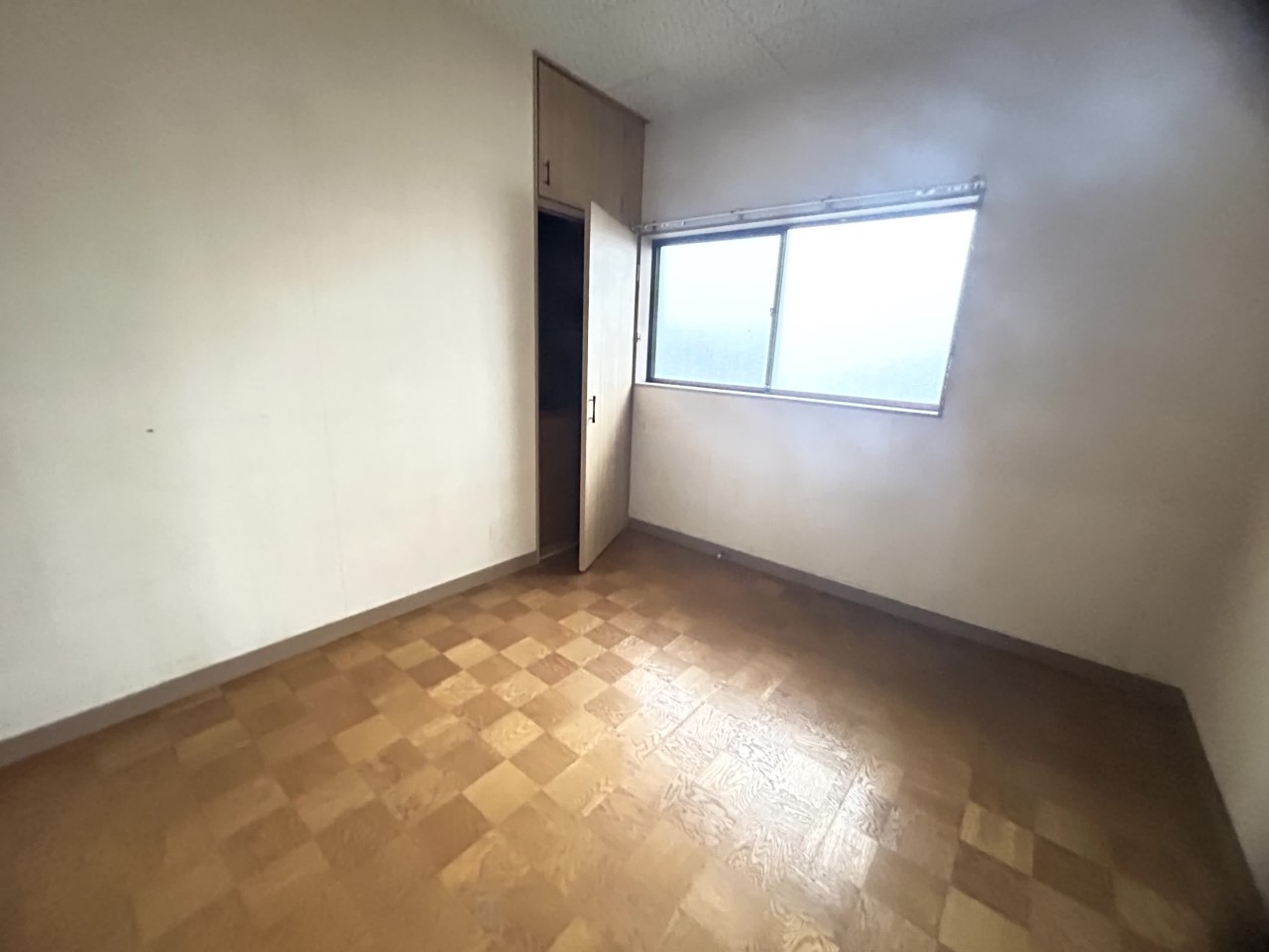 【2F洋室】※現況販売となります(2026年3月撮影)