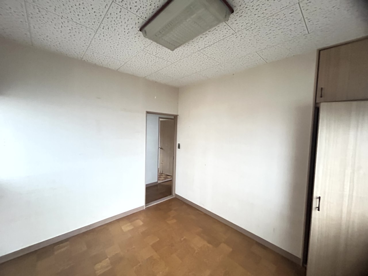 【2F洋室】※現況販売となります(2026年3月撮影)