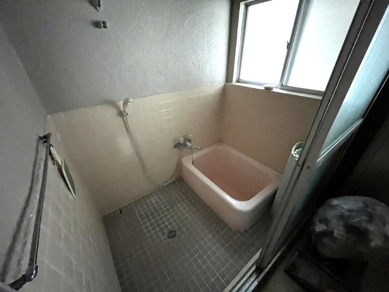 【浴室】※現況販売となります。(2026年3月撮影)